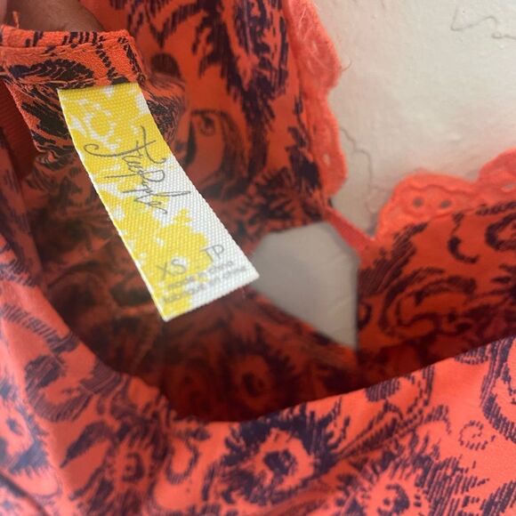 Free people coral tone orange and black geometric tank top spaghetti strap - Picture 6 of 8